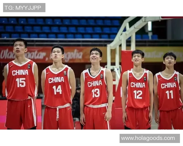 张懿赵杰30分9板！ 上海男篮U17夺得全国青年联赛冠军