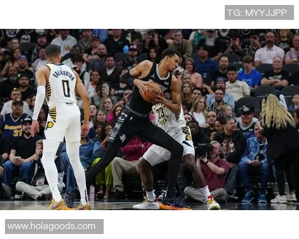 文班亚马率马刺4连胜！轰24+15秀360度上篮 正负值+35笑傲全场